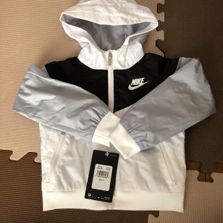 ナイキ(NIKE)のナイキブルゾン／サイズ90／新品未使用(ジャケット/上着)