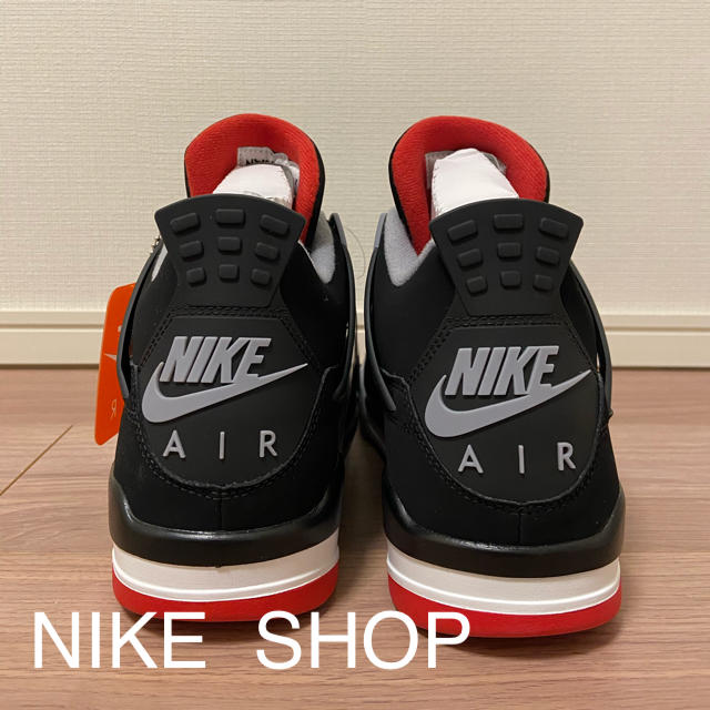 NIKE(ナイキ)の28㎝‼️送料込み‼️NIKE AIR JORDAN 4 RETRO BRED メンズの靴/シューズ(スニーカー)の商品写真