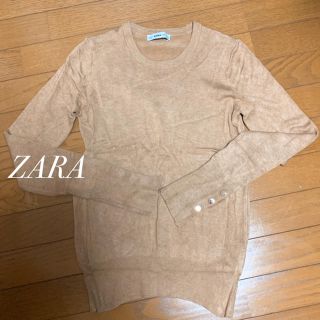 ザラ(ZARA)のZARAゴールドボタン付きニット(ニット/セーター)