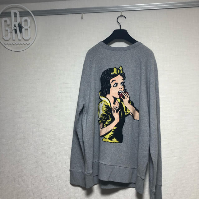 Gucci(グッチ)のGUCCI spiritismo × Disney 白雪姫 スウェット XL メンズのトップス(スウェット)の商品写真