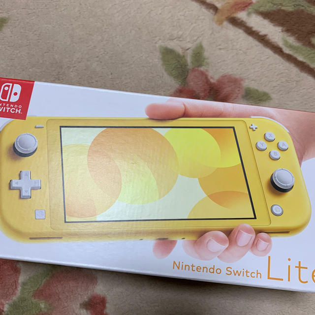 Nintendo Switch Lite イエロー 本体