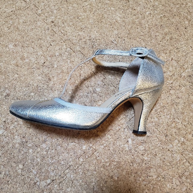 美品★RepettoパンプスTストラップシルバー結婚式入学式卒業式レペット