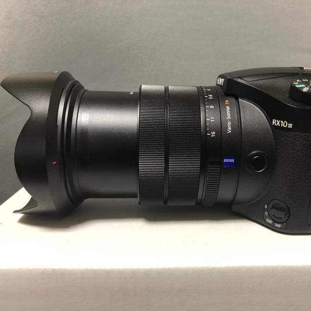 SONY(ソニー)のSONY DSC-RX10M3 Cyber-shot スマホ/家電/カメラのカメラ(コンパクトデジタルカメラ)の商品写真