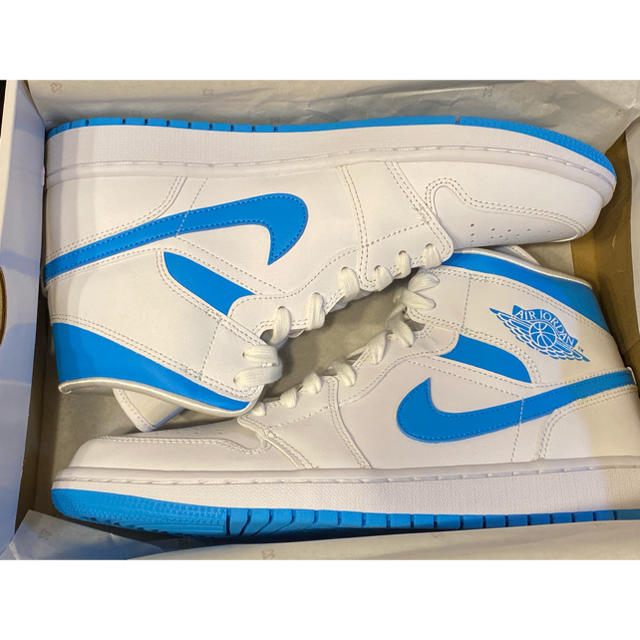 NIKE WMNS AIR JORDAN 1 MID UNC 27.5cm