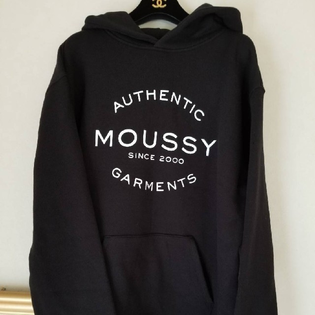 moussy(マウジー)のemiri様専用ページ  moussyパーカー レディースのトップス(パーカー)の商品写真