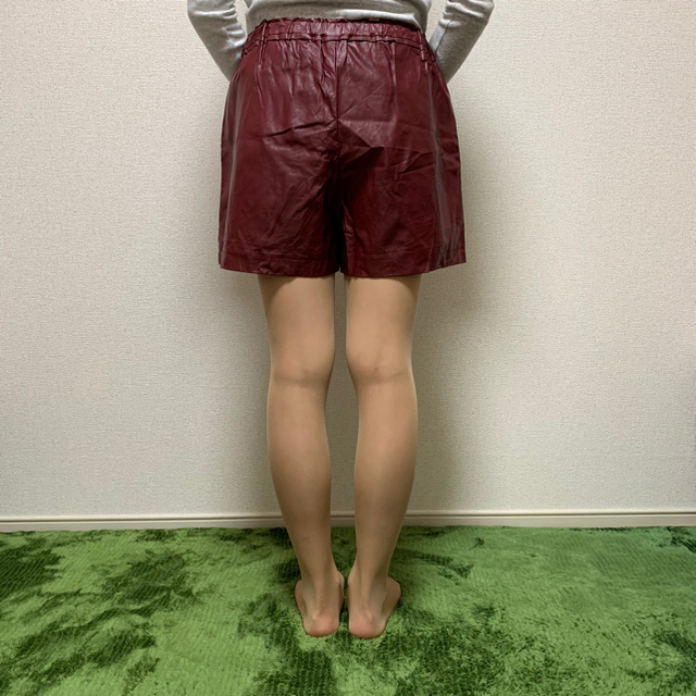 LOWRYS FARM(ローリーズファーム)のショートパンツ レザー ワインレッド レディースのパンツ(ショートパンツ)の商品写真