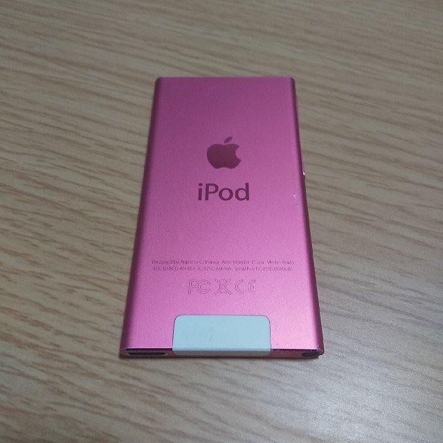 Apple(アップル)のiPod nano 第7世代 ジャンク スマホ/家電/カメラのオーディオ機器(ポータブルプレーヤー)の商品写真