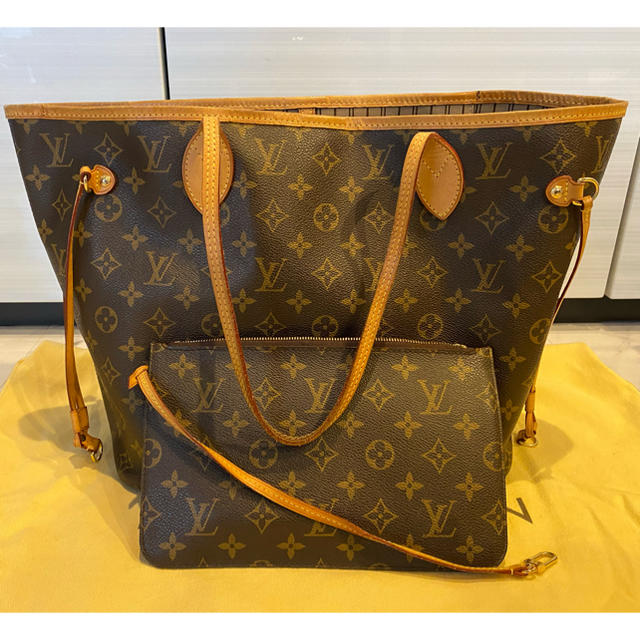 ディズニープリンセスのベビーグッズも大集合 LOUIS VUITTON ルイ