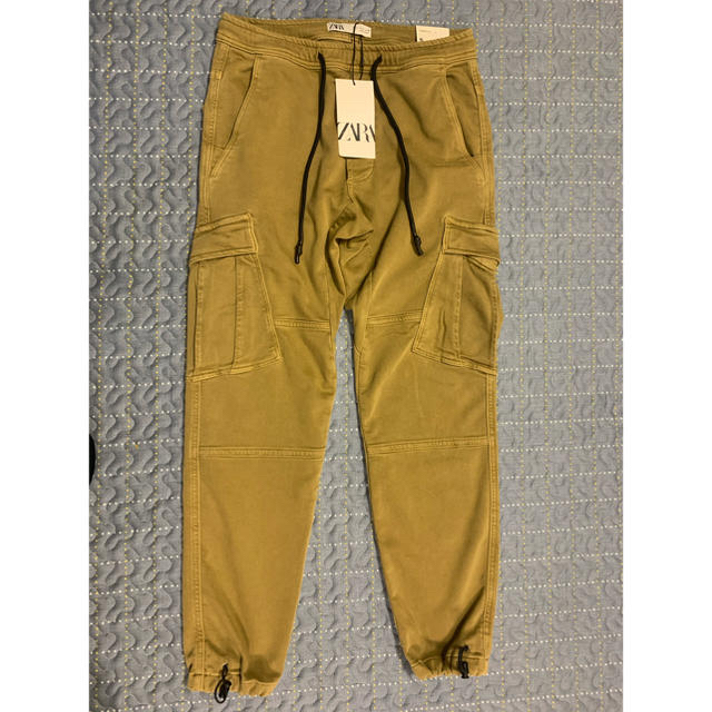 ZARA(ザラ)のZara jogger pants ザラソフトデニムカーゴパンツ メンズのパンツ(デニム/ジーンズ)の商品写真