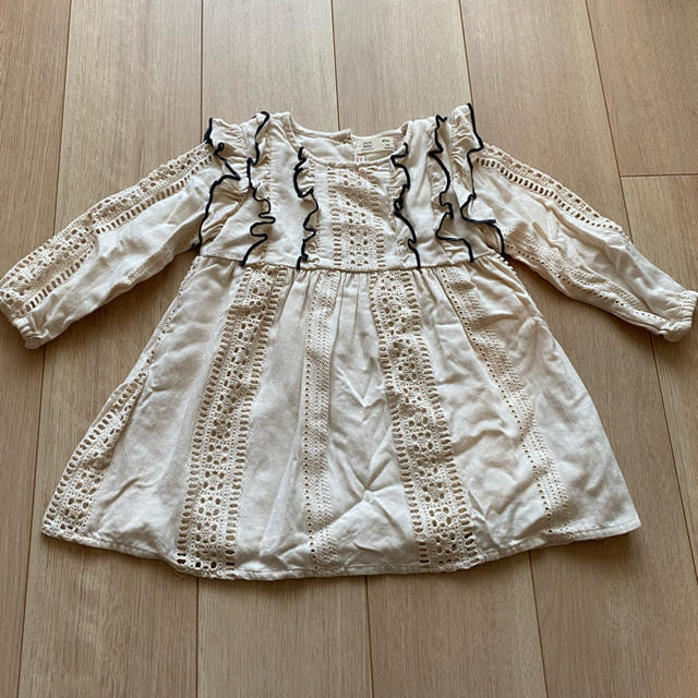 ZARA(ザラ)のZARA ワンピース キッズ/ベビー/マタニティのキッズ服女の子用(90cm~)(ワンピース)の商品写真