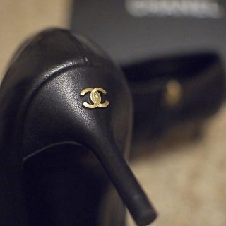 シャネル(CHANEL)の限定値下 ☆CHANEL☆ お上品 ピンヒール ブーティ 37.5 (ブーティ)