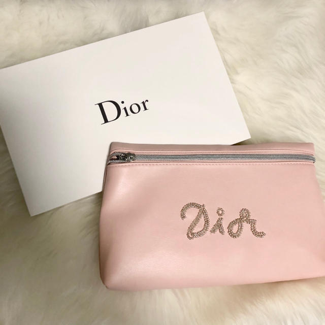 Dior(ディオール)のディオール　ノベルティ　ポーチ レディースのファッション小物(ポーチ)の商品写真