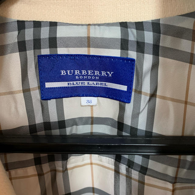 BURBERRY(バーバリー)のレン様専用　Burberry Pコート レディースのジャケット/アウター(ピーコート)の商品写真