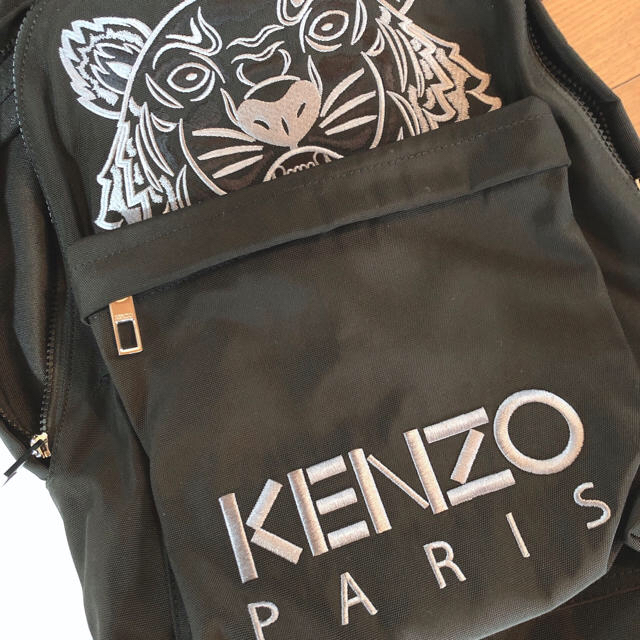 KENZO(ケンゾー)の【美品】KENZO リュック ブラック メンズのバッグ(バッグパック/リュック)の商品写真