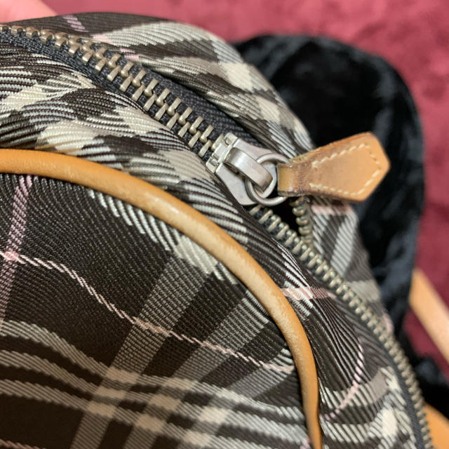 BURBERRY(バーバリー)のBurberry ショルダーバッグ レディースのバッグ(ショルダーバッグ)の商品写真