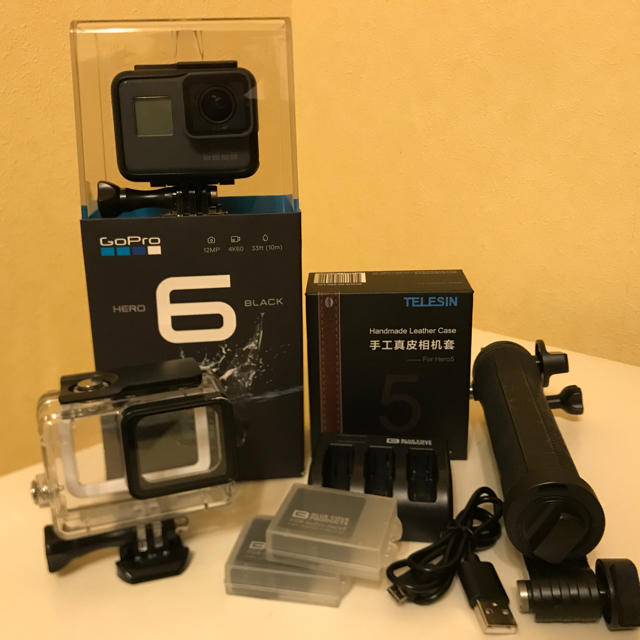 スマホ/家電/カメラGoPro HERO6 BLACK +アクセサリー4点