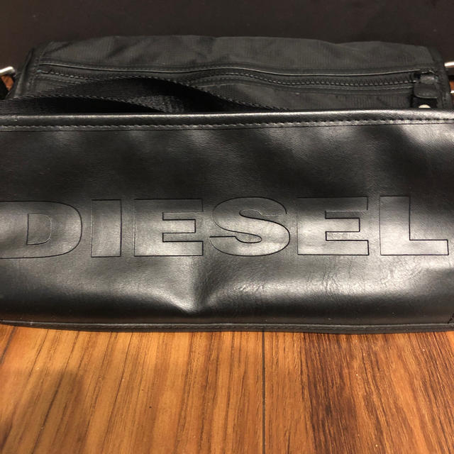 DIESEL(ディーゼル)のDIESEL ショルダー  メンズのバッグ(ショルダーバッグ)の商品写真