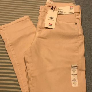 ユニクロ(UNIQLO)の新品未使用品☆ハイライズ　シガレットジーンズ(デニム/ジーンズ)