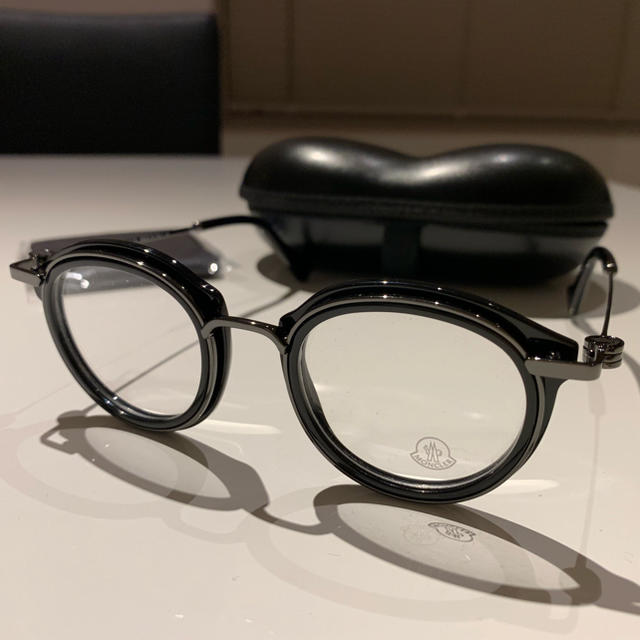 即購入○ 正規 新品 モンクレール ML5007 メガネ 眼鏡 黒
