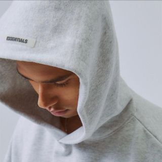 フィアオブゴッド(FEAR OF GOD)のFOG ESSENTIALS / Pullover Hoodie グレー S(パーカー)