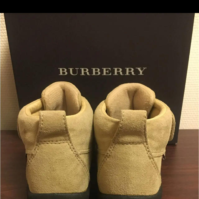 BURBERRY(バーバリー)のバーバリー  BURBERRY  靴  13㎝ キッズ/ベビー/マタニティのベビー靴/シューズ(~14cm)(その他)の商品写真