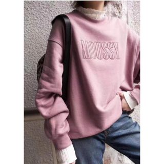 マウジー(moussy)のmoussy マウジー トレーナー パーカー(トレーナー/スウェット)