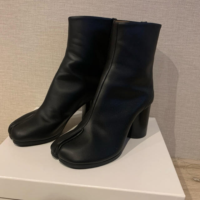 Maison Martin Margiela(マルタンマルジェラ)のmaison margiela 足袋ブーツ7cmヒール,black,37サイズ レディースの靴/シューズ(ブーツ)の商品写真