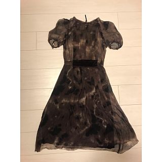 ドルチェアンドガッバーナ(DOLCE&GABBANA)のD&G ドルチェアンドガッバーナ　シルク　さりげないレオパードワンピース(ひざ丈ワンピース)