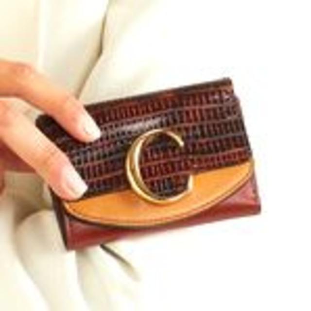 Chloe(クロエ)のクロエ　リザード型押し　ミニ財布　ブラウン×マスタード レディースのファッション小物(財布)の商品写真