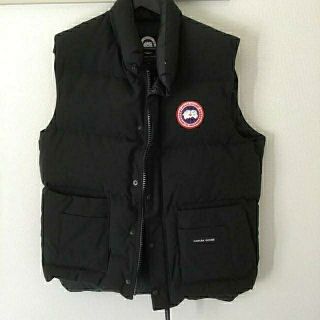 カナダグース(CANADA GOOSE)のカナダグース ダウンジャケット ブラック M(ダウンベスト)