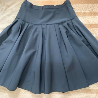 フォクシー(FOXEY)のフォクシー☆黒フレアースカートsize40☆美品です(ひざ丈スカート)