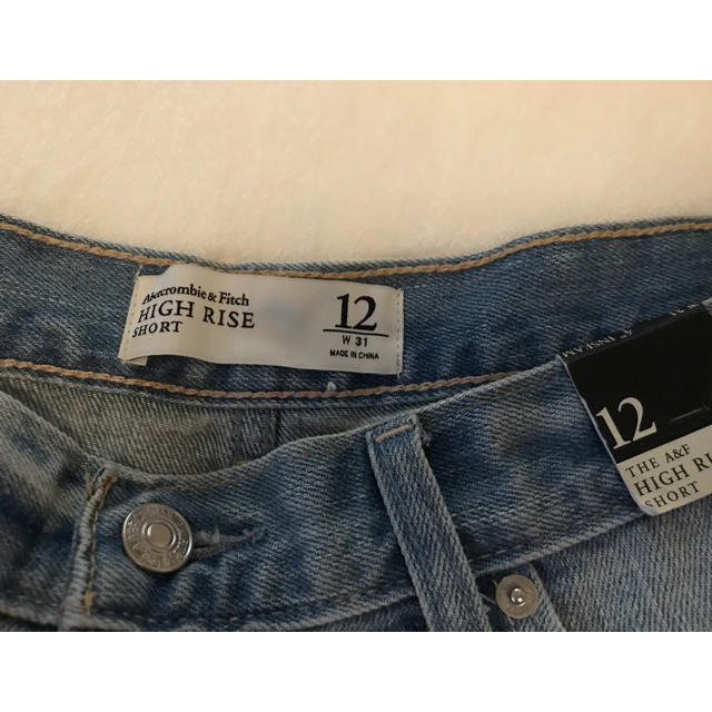 Abercrombie&Fitch(アバクロンビーアンドフィッチ)のお値下げ中❣️【abercrombie&fitch】デニム　ショートパンツ レディースのパンツ(ショートパンツ)の商品写真