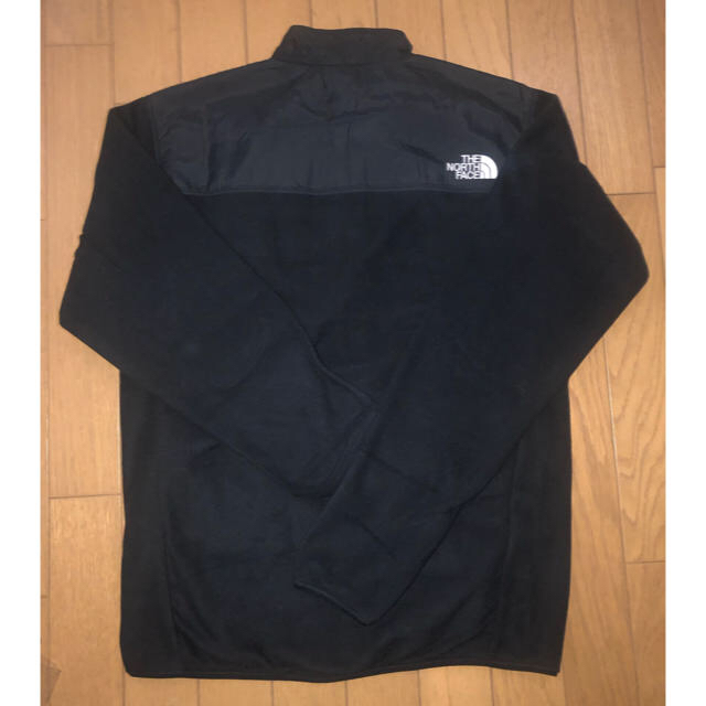 THE NORTH FACE(ザノースフェイス)の☆新品☆ ノースフェイス　マウンテンバーサマイクロジャケット メンズのジャケット/アウター(マウンテンパーカー)の商品写真