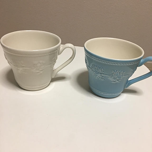 WEDGWOOD(ウェッジウッド)のwedgwood マグカップ ペア インテリア/住まい/日用品のキッチン/食器(グラス/カップ)の商品写真