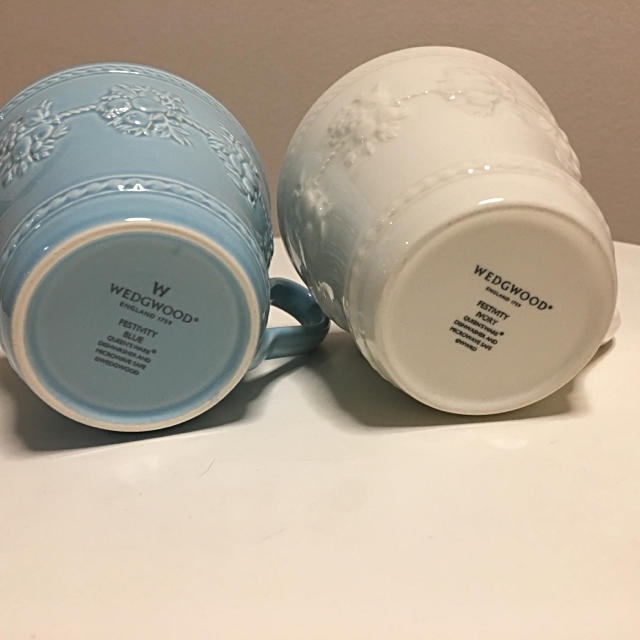 WEDGWOOD(ウェッジウッド)のwedgwood マグカップ ペア インテリア/住まい/日用品のキッチン/食器(グラス/カップ)の商品写真