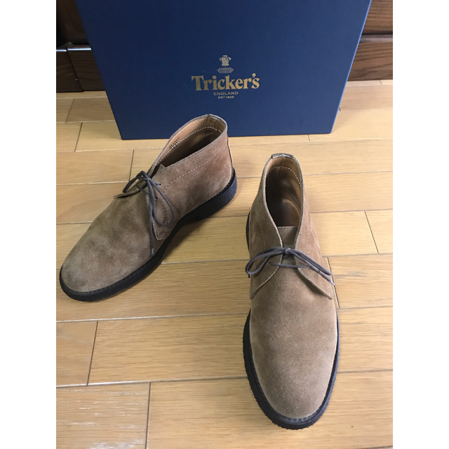 Tricker's トリッカーズ デザートブーツ スナフスウェード 最新