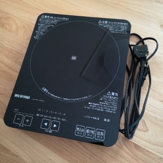 アイリスオーヤマ(アイリスオーヤマ)の新品同様　アイリスオーヤマ　薄型lHクッキングヒーター　IHC-T41-B(IHレンジ)
