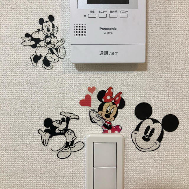 Disney(ディズニー)のミッキー　ミニー　ウォールステッカー  ステッカー　シール　北欧　ディズニー インテリア/住まい/日用品のインテリア/住まい/日用品 その他(その他)の商品写真