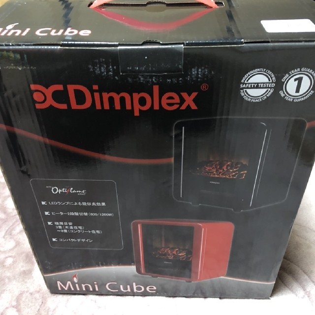 Dimplex 電気暖炉 ファンヒーター MiniCube ブラック スマホ/家電/カメラの冷暖房/空調(電気ヒーター)の商品写真