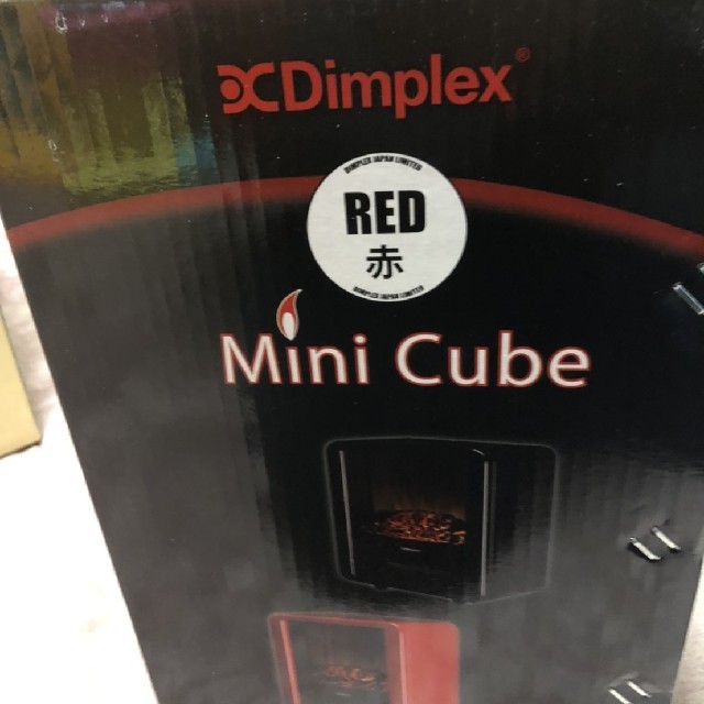 Dimplex 電気暖炉 ファンヒーター MiniCube レッド スマホ/家電/カメラの冷暖房/空調(電気ヒーター)の商品写真