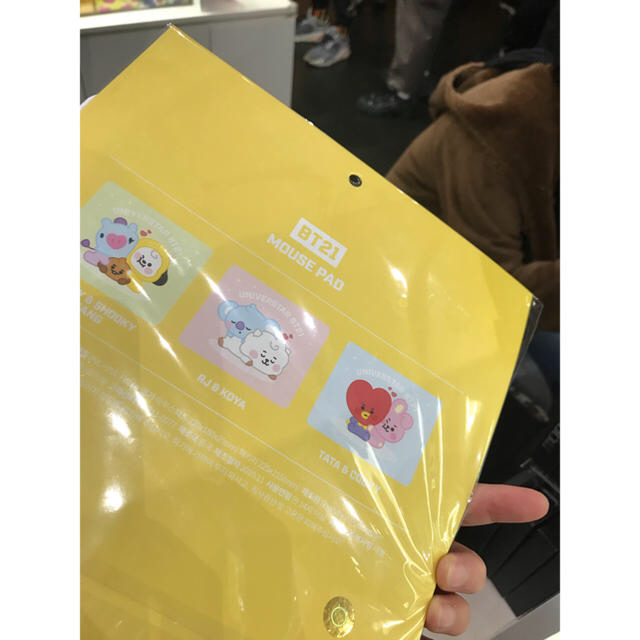 防弾少年団(BTS)(ボウダンショウネンダン)のLINE FRIENDS×bt21新商品マウスパッド【RJ】&【KOYA】 エンタメ/ホビーのタレントグッズ(アイドルグッズ)の商品写真