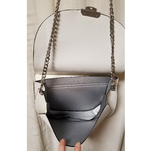 ZARA(ザラ)のZARA　専用 ２点セット レディースのバッグ(ショルダーバッグ)の商品写真