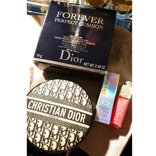 Christian Dior(クリスチャンディオール)の新品 ディオール マニア エディション フォーエヴァー クッション 2N 限定品 コスメ/美容のベースメイク/化粧品(ファンデーション)の商品写真