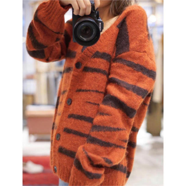 ニット/セーター新品！jonnlynx Tora cardigan ジョンリンクス　カーディガン