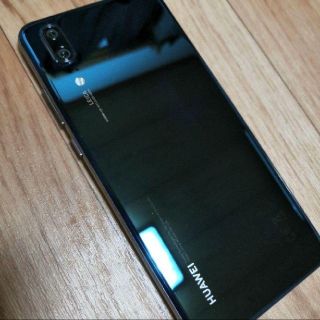 HuaweiP20　１２８ギガ　シムフリー(スマートフォン本体)