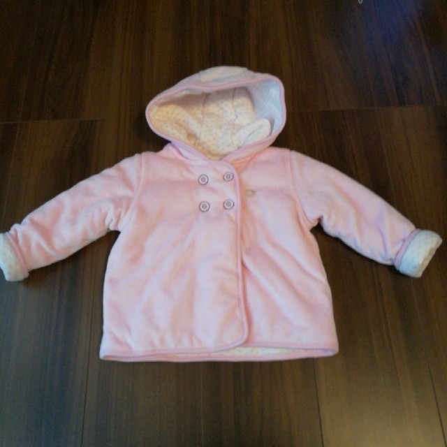 Armani(アルマーニ)のARMANI BABY ピンクコート 74cm キッズ/ベビー/マタニティのベビー服(~85cm)(ジャケット/コート)の商品写真
