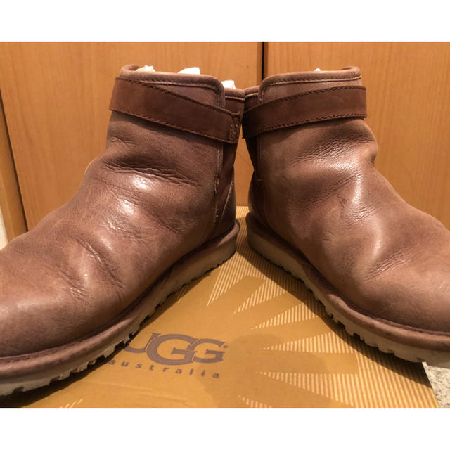 UGG(アグ)のUGG Australia ムートン ブーツ 23cm レディースの靴/シューズ(ブーツ)の商品写真