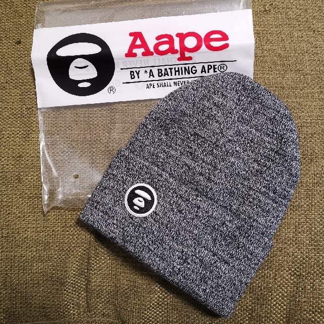 A BATHING APE(アベイシングエイプ)のニットキャップ ユニセックス Aape 送料無料 メンズの帽子(ニット帽/ビーニー)の商品写真