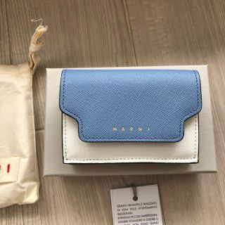 本日限定価格 新品未使用 マルニ MARNI 三つ折財布