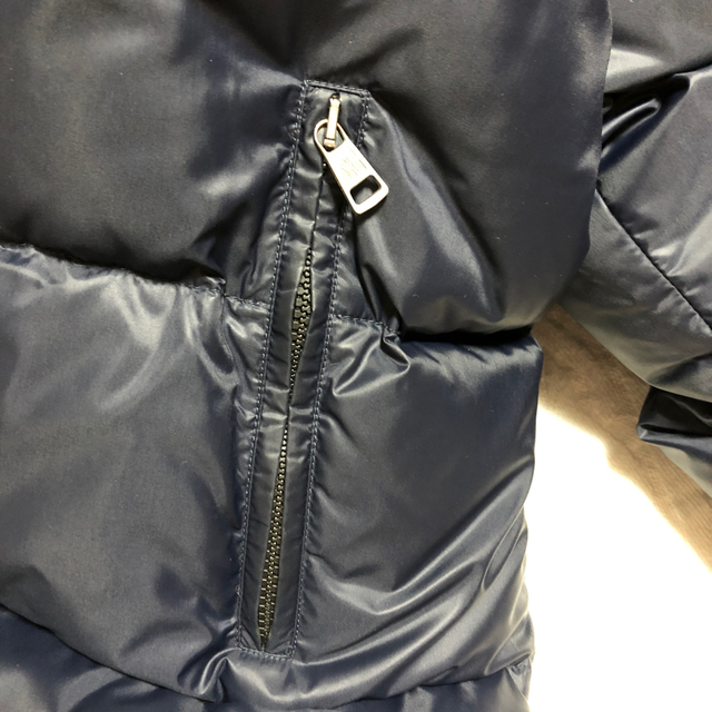 MONCLER ダウン　メンズ　M メンズのジャケット/アウター(ダウンジャケット)の商品写真